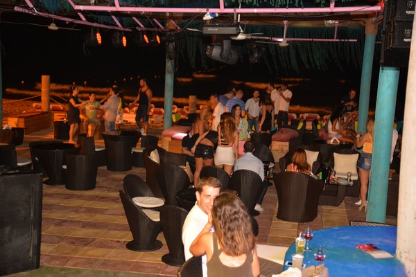 Clubbing Night at Edde Sands